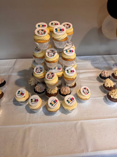 Customer photo review of Graduation 2025 – Edible Icing Images