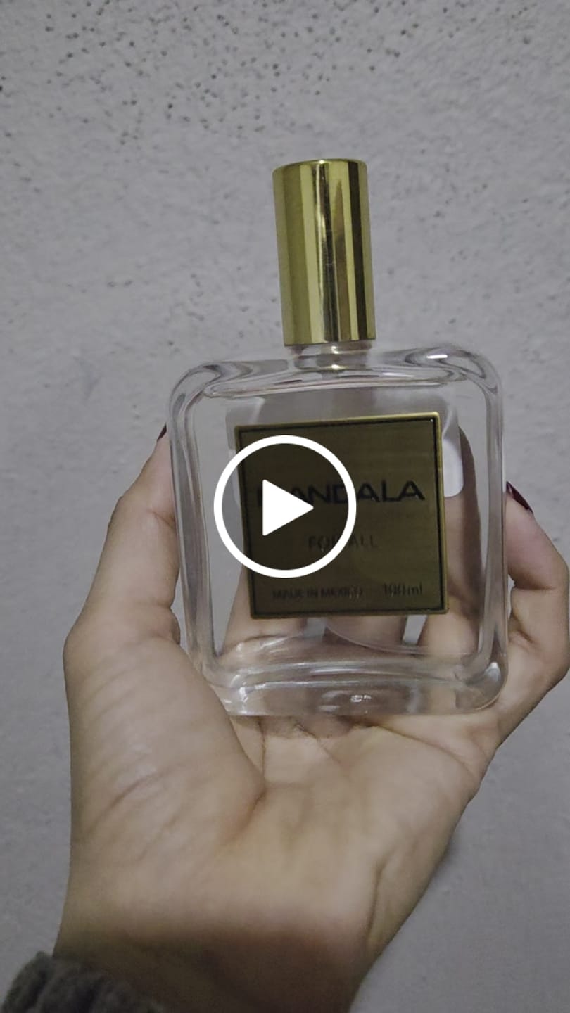 Customer video review of Twilight Crystals - Inspirado en BACCARAT ROUGE 540 de MFK 100ml-