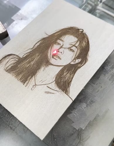 Customer photo review of Cloudray UV-10 10W Water-Cooled High-stability & High Efficiency UV Laser Engraver