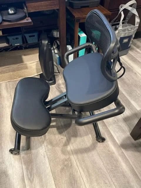 Customer photo review of Ergonomic Kneeling Chair with Backrest