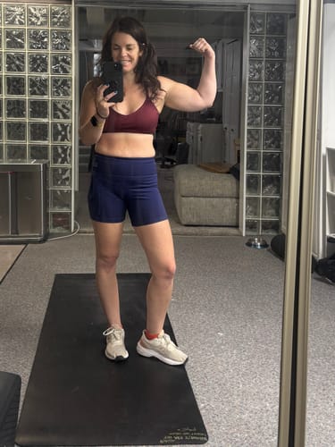 Customer photo review of Vivid 4.5" Performance Short