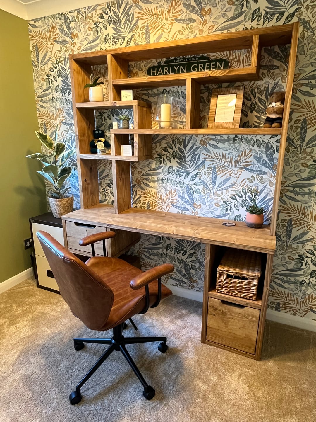 Customer photo review of Reclaimed Wood Bookcase & Shelving Units Desk - Rustic Open Shelving Storage - deskbc