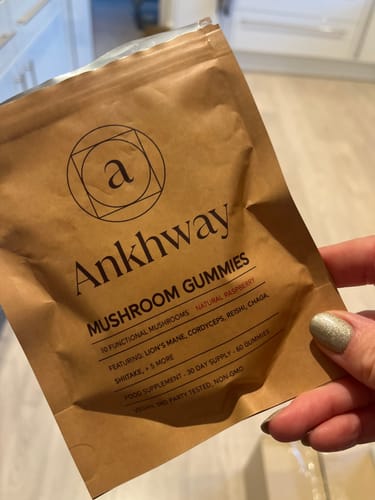 Customer photo review of Mushroom Gummies