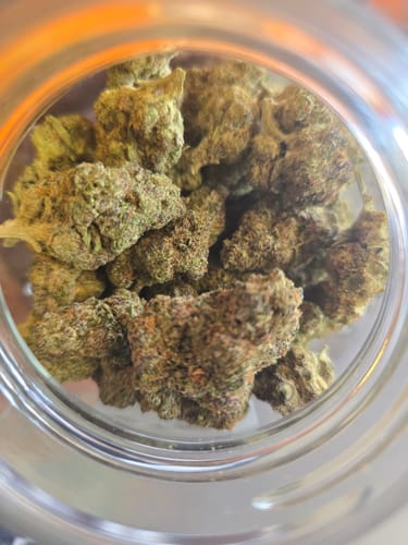 Customer photo review of Stardust - Light Dep THCA (Full Size)