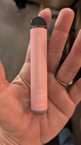 Customer photo review of Fume Extra 1500 Puffs