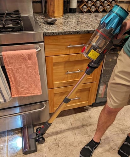Customer photo review of Cordless Vacuum V7 – Ultra-powerful 120,000 RPM motor for exceptional performance