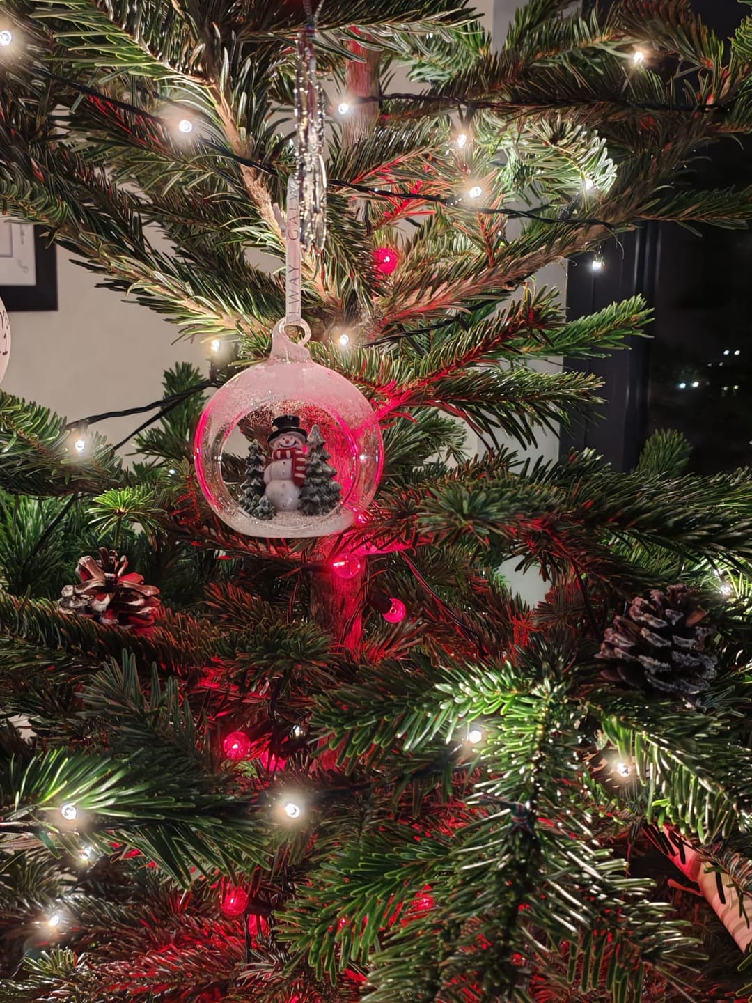 Customer photo review of Galway Crystal Snowman Forest Hanging Bauble
