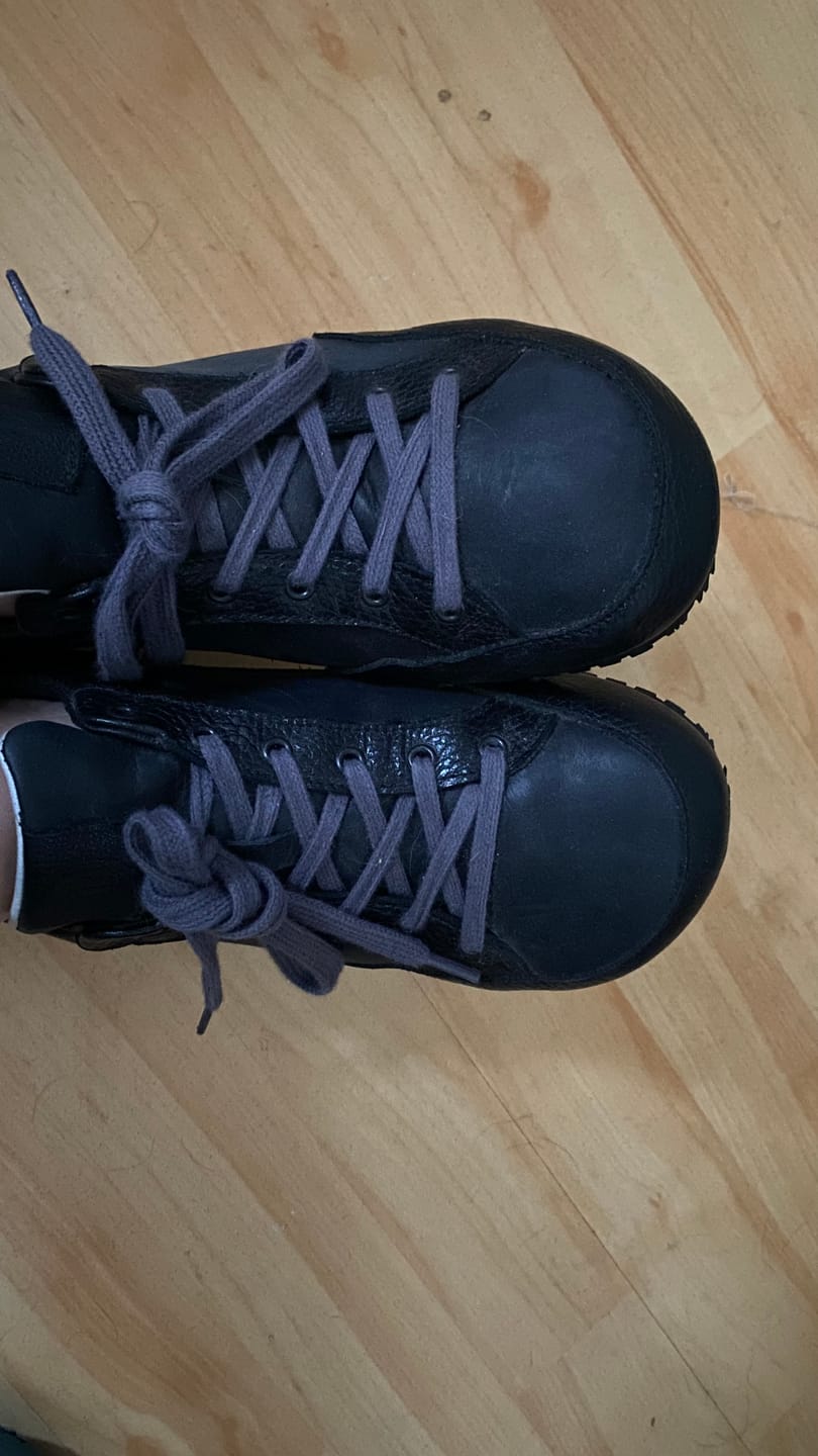 Customer photo review of Zapatilla A1. Negra