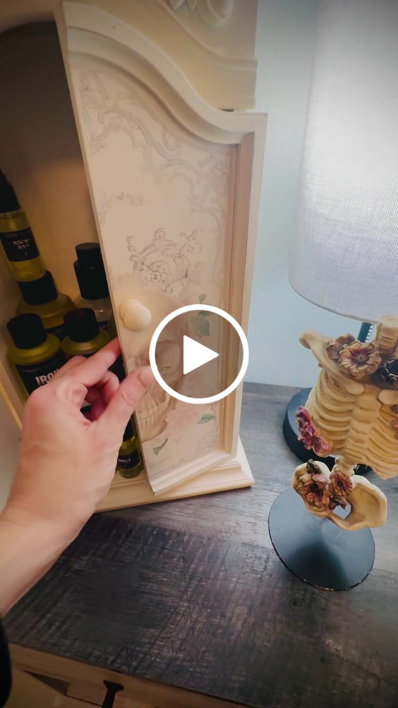 Customer video review of ANDROMEDA BODY OIL