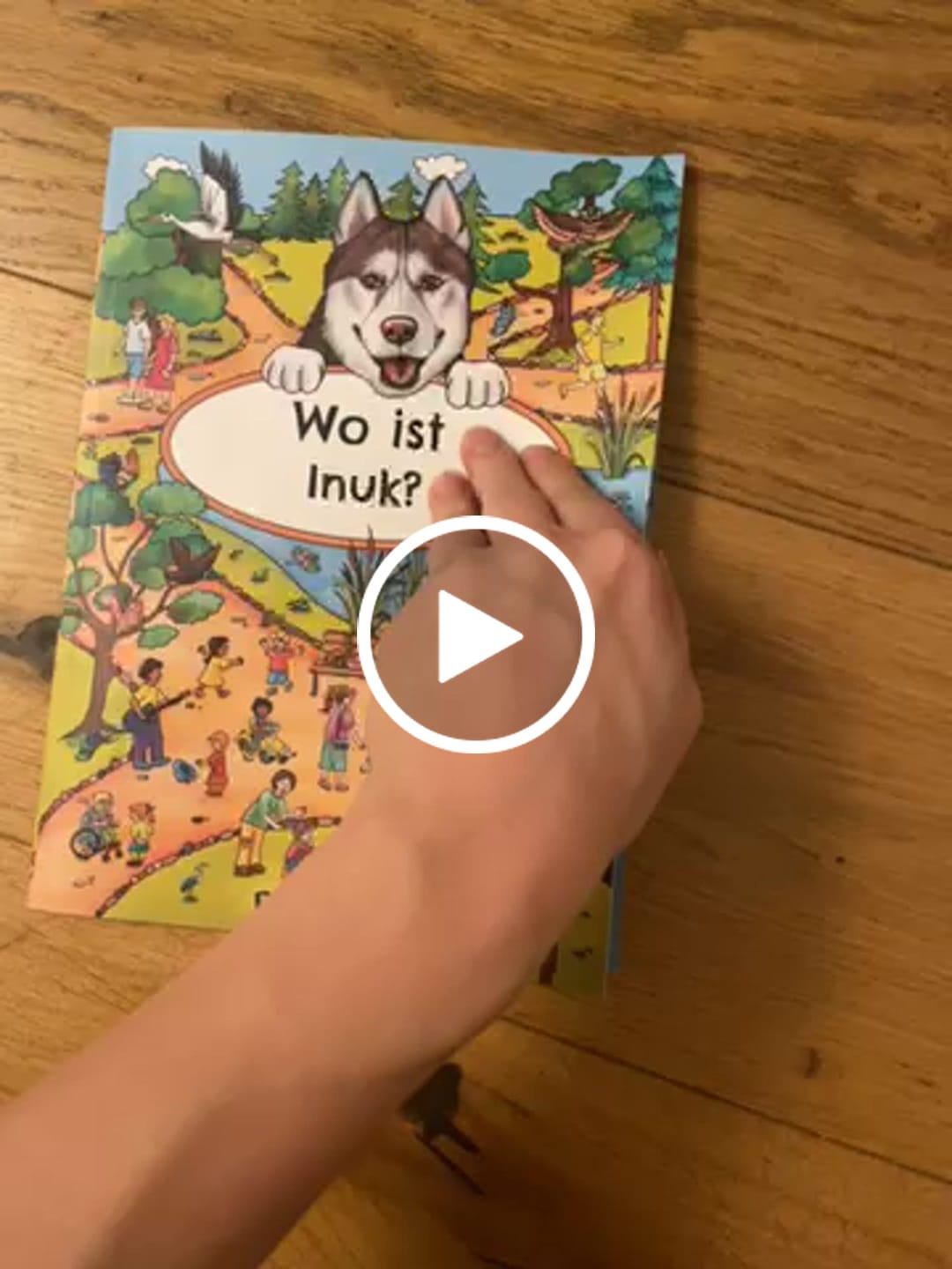 Customer video review of Wo bist du? - Personalisiertes Hunde-Wimmelbuch