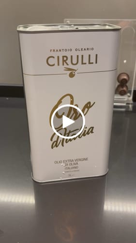 Customer video review of 1 lattina di olio extravergine di oliva • 3 Litri