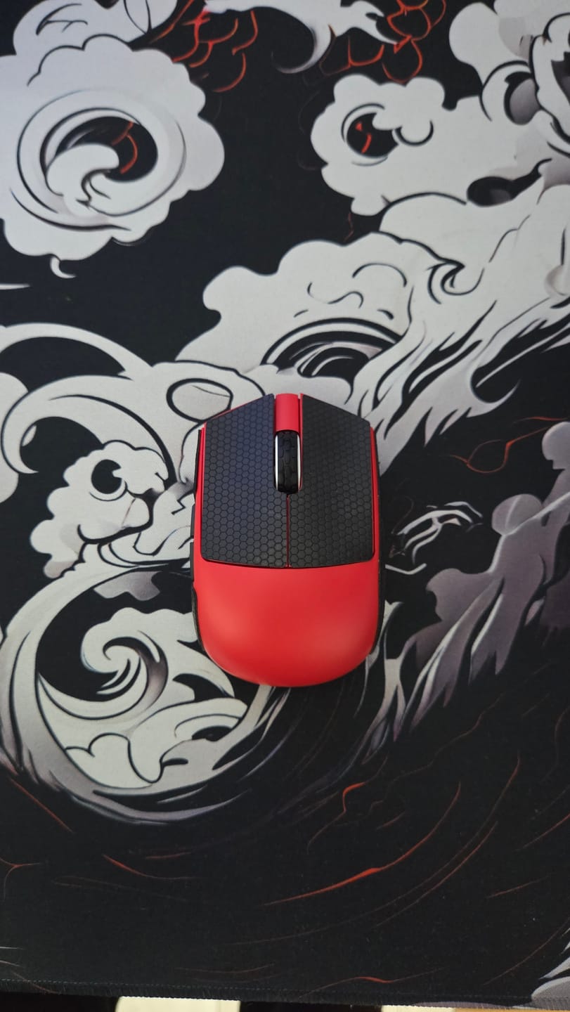Customer photo review of Darmoshark M5 Pro Wireless Mouse