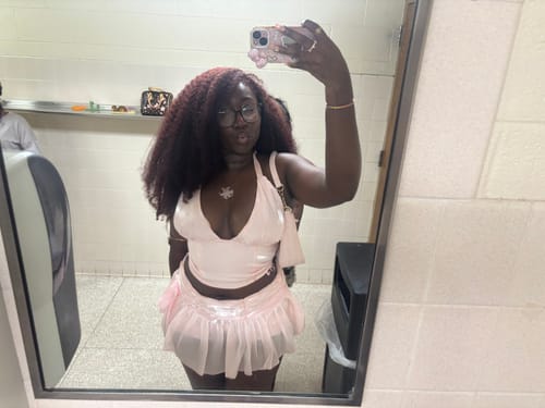 Customer photo review of Luna Glow Halter Top