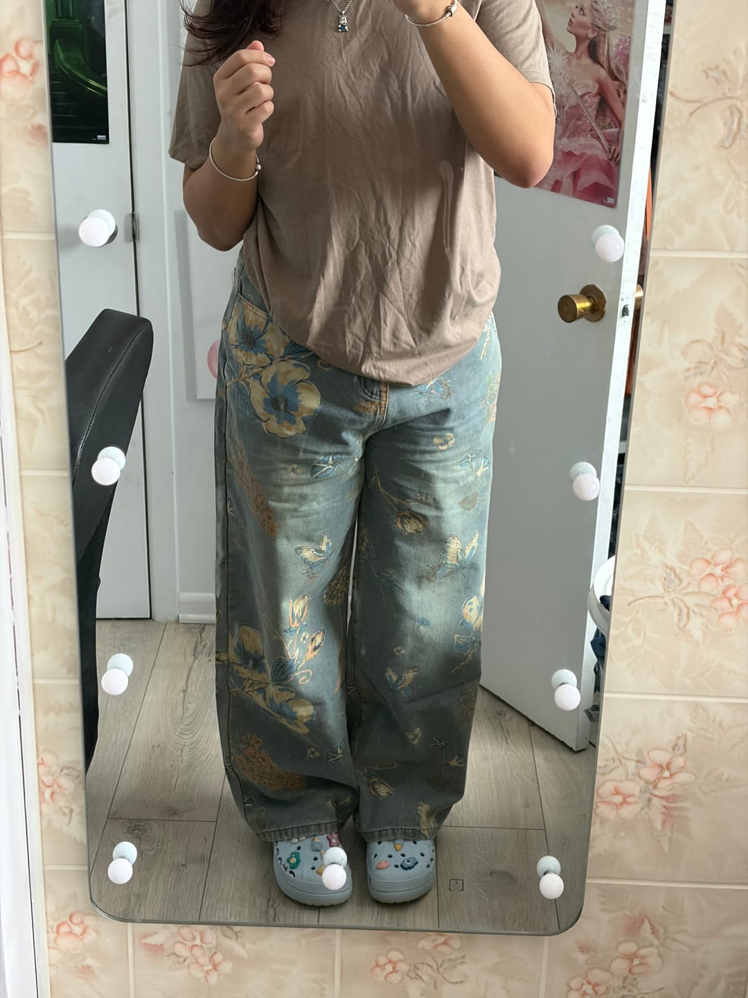 Customer photo review of Aelfric Eden Floral Baggy Jeans