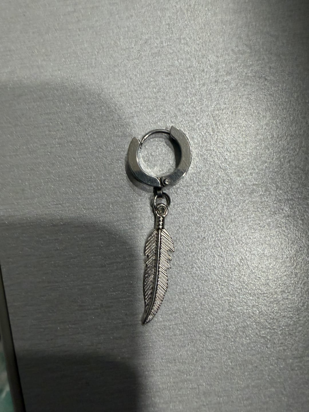 Customer photo review of FEATHER.