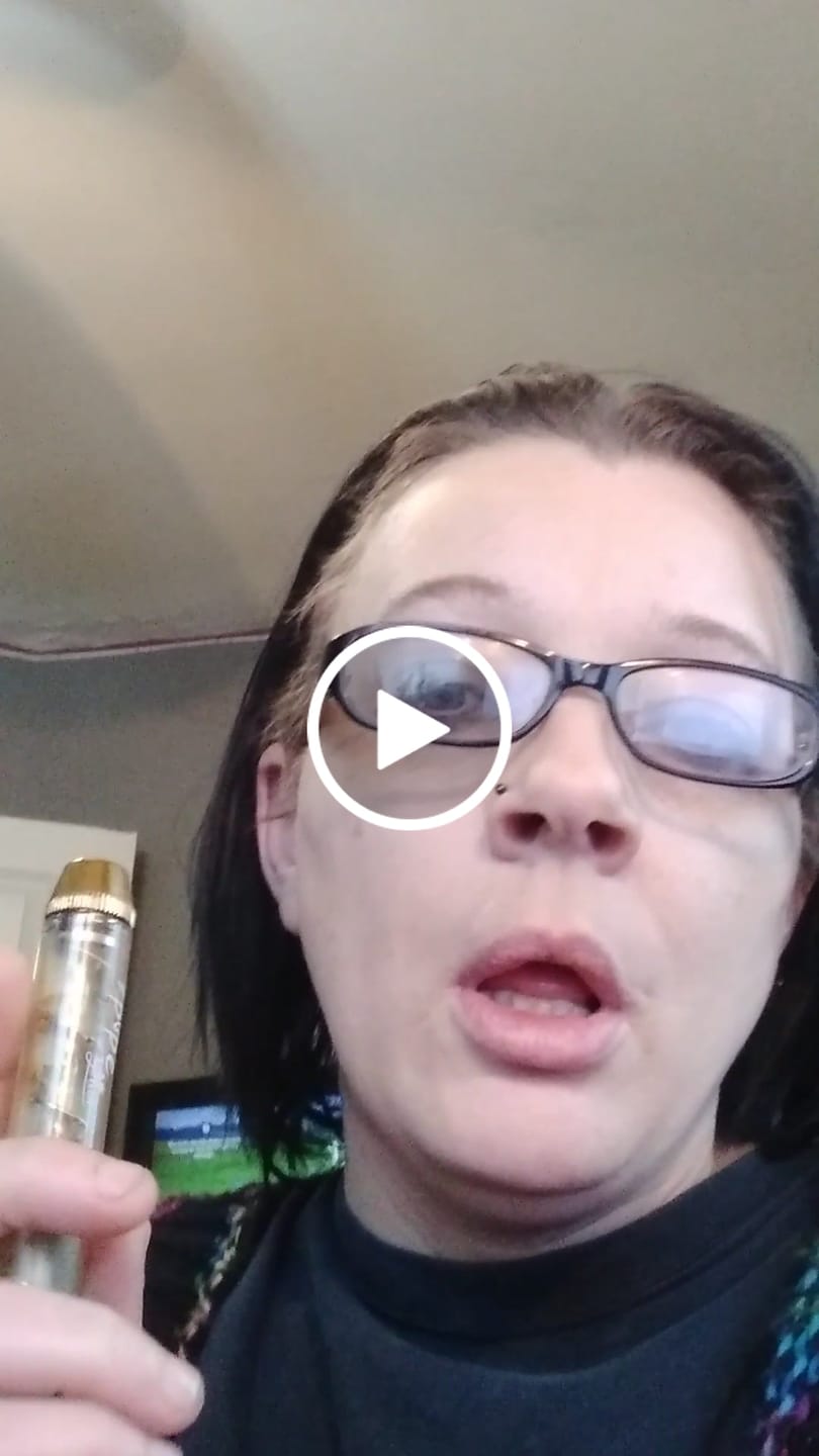 Customer video review of Twisty Glass Blunt Original