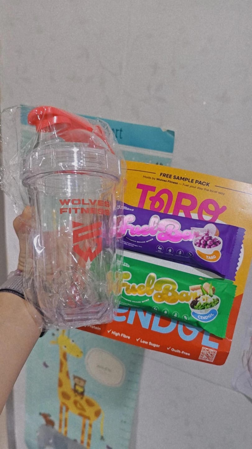 Customer photo review of The Red Unleashed - Shaker Bottle