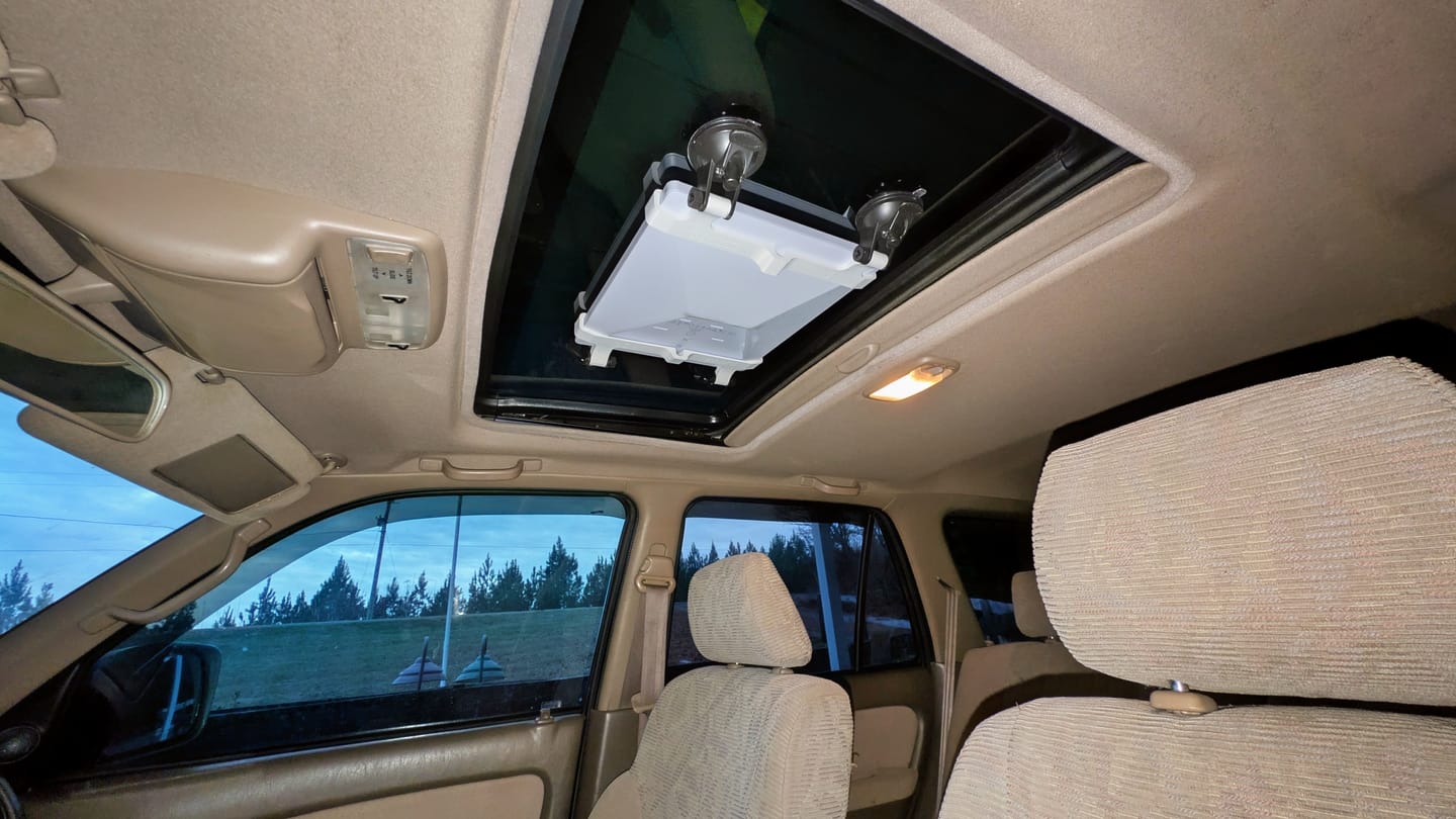 Customer photo review of Starlink Mini Suction Cup Mount - Sunroof, Glass Window Mount (UV Protected)
