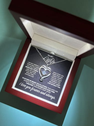 Customer photo review of "To My Wife" Forever & Always Heart Necklace USA WORKING VERSION