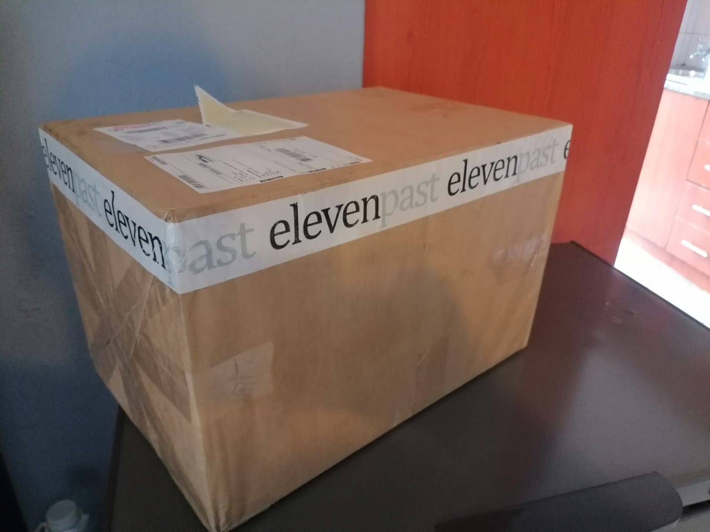 Customer photo review of Polarbox Retro Cooler Box 20L / 12L Purple