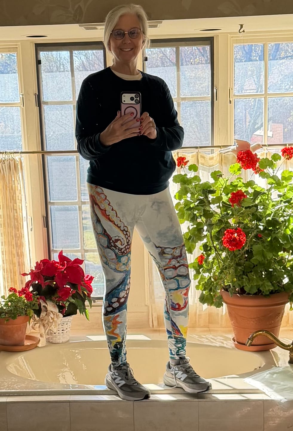 Customer photo review of Rainbow He'e Legging