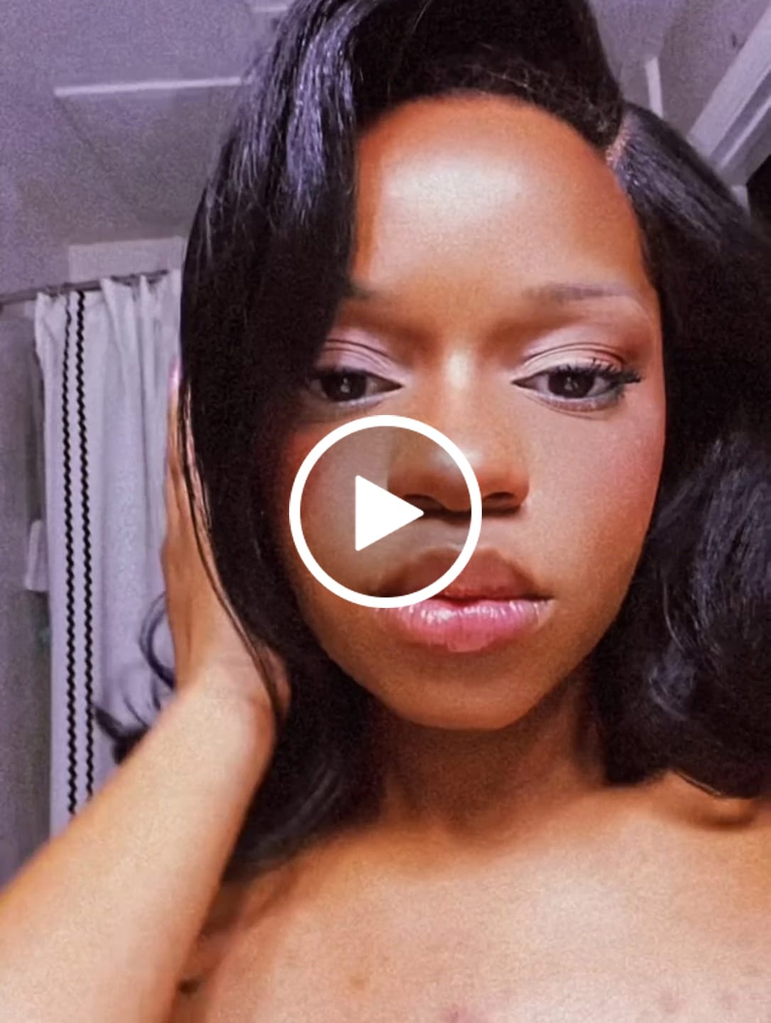 Customer video review of Sensationnel Dashly Salt & Pepper 4" Deep Part HD Lace Front Wig - SP LACE UNIT 2