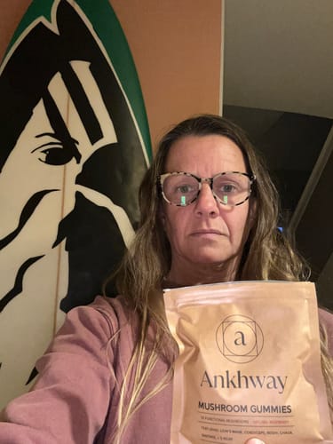 Customer photo review of 2-Month Mushroom Gummies