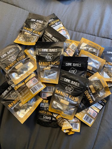 Customer photo review of Fume Mango Kush – 1g Premium THCA Hybrid Flower