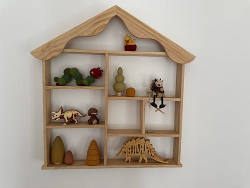 Customer photo review of The House Shelf