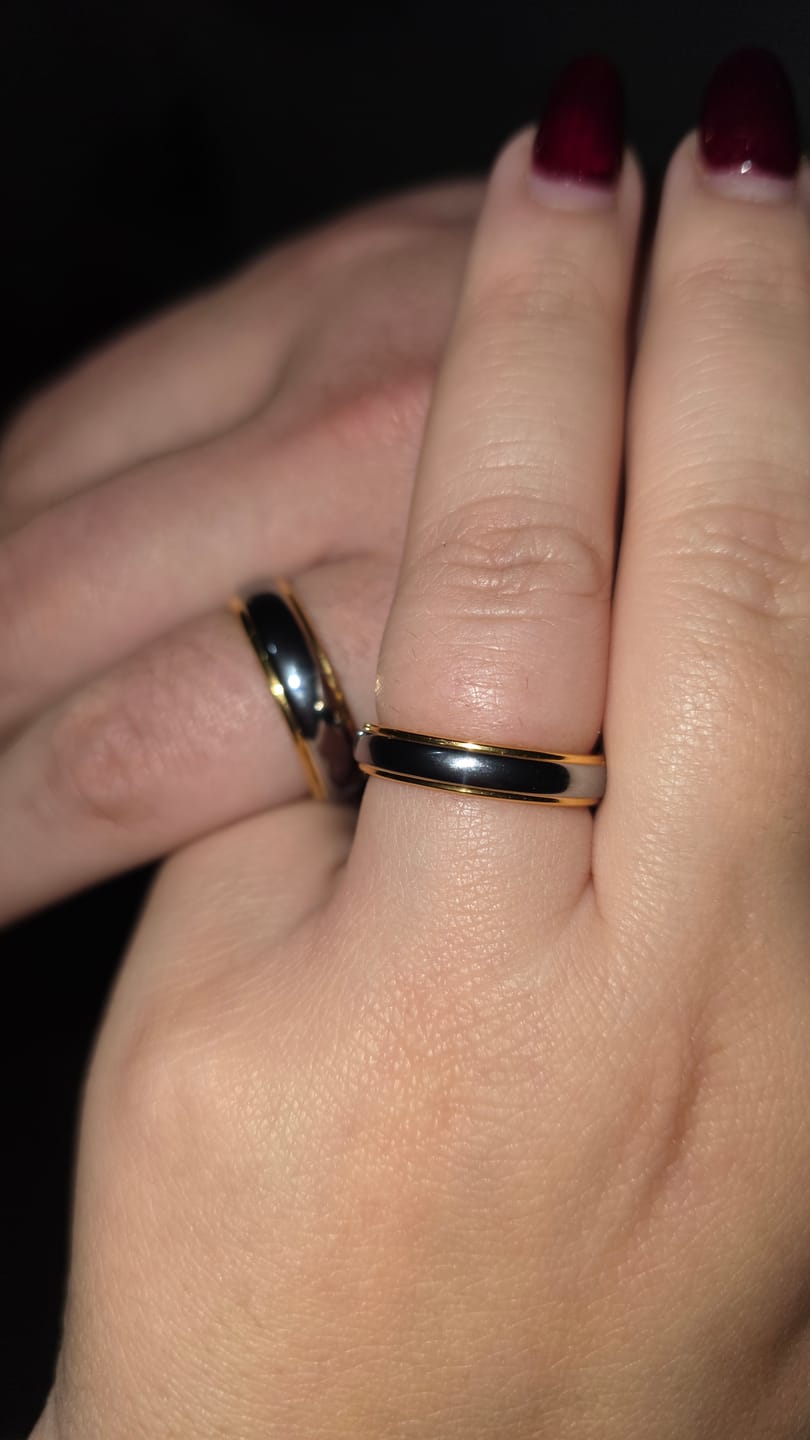 Customer photo review of The Vulcan Mirror Wonder Ring Set