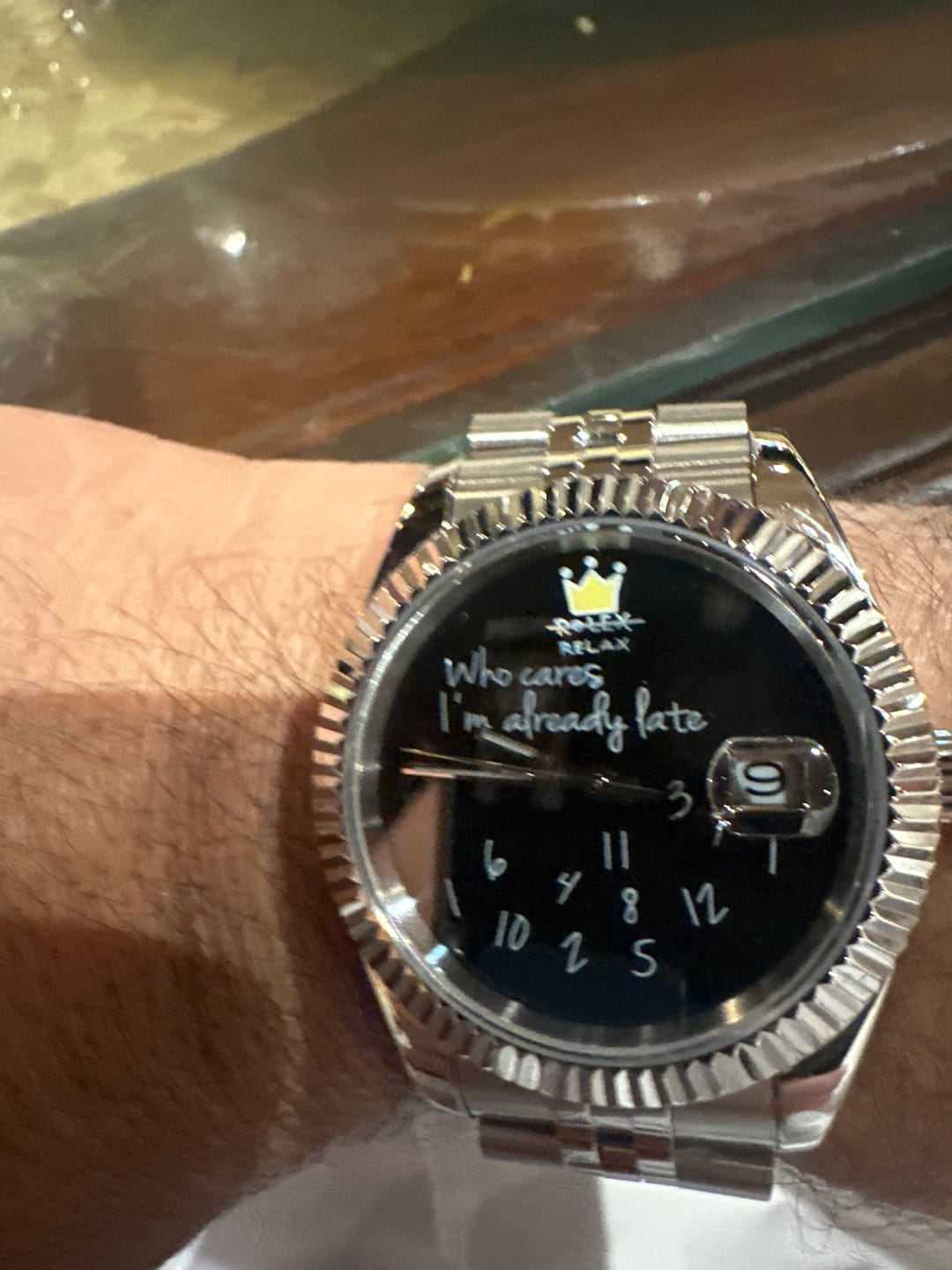 Customer photo review of EONDATE MAXI CLASSIC WATCH