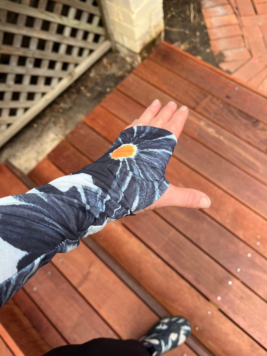 Customer photo review of Gardening Protection Sleeves - Sunburst Tye-Dye