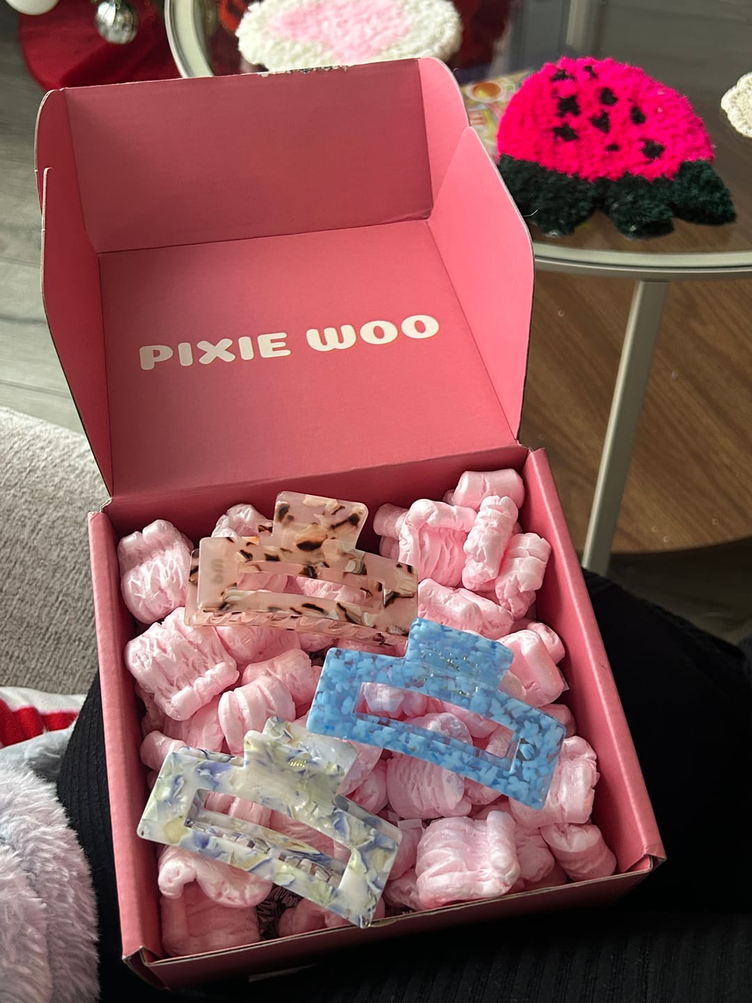 Customer photo review of Small claw clips - Sunkissed Collection