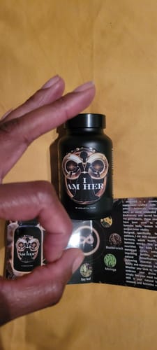 Customer photo review of I Am Her - Earth Melanated