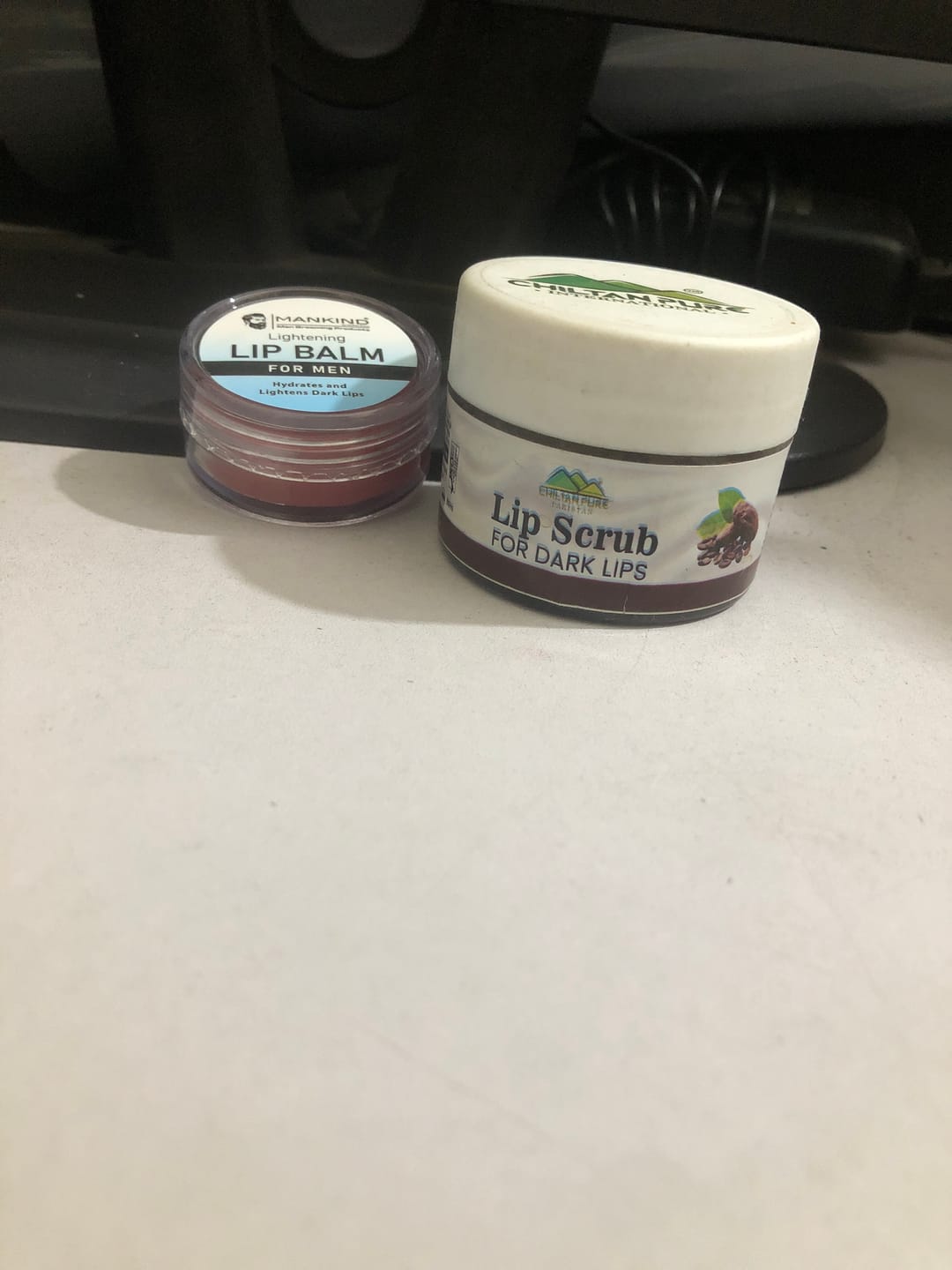 Customer photo review of Lightening Lip Balm (for Men) – Restores your Natural Lip Color, Ideal for Smokers, Hydrates, Softens & Lightens Dark Lips