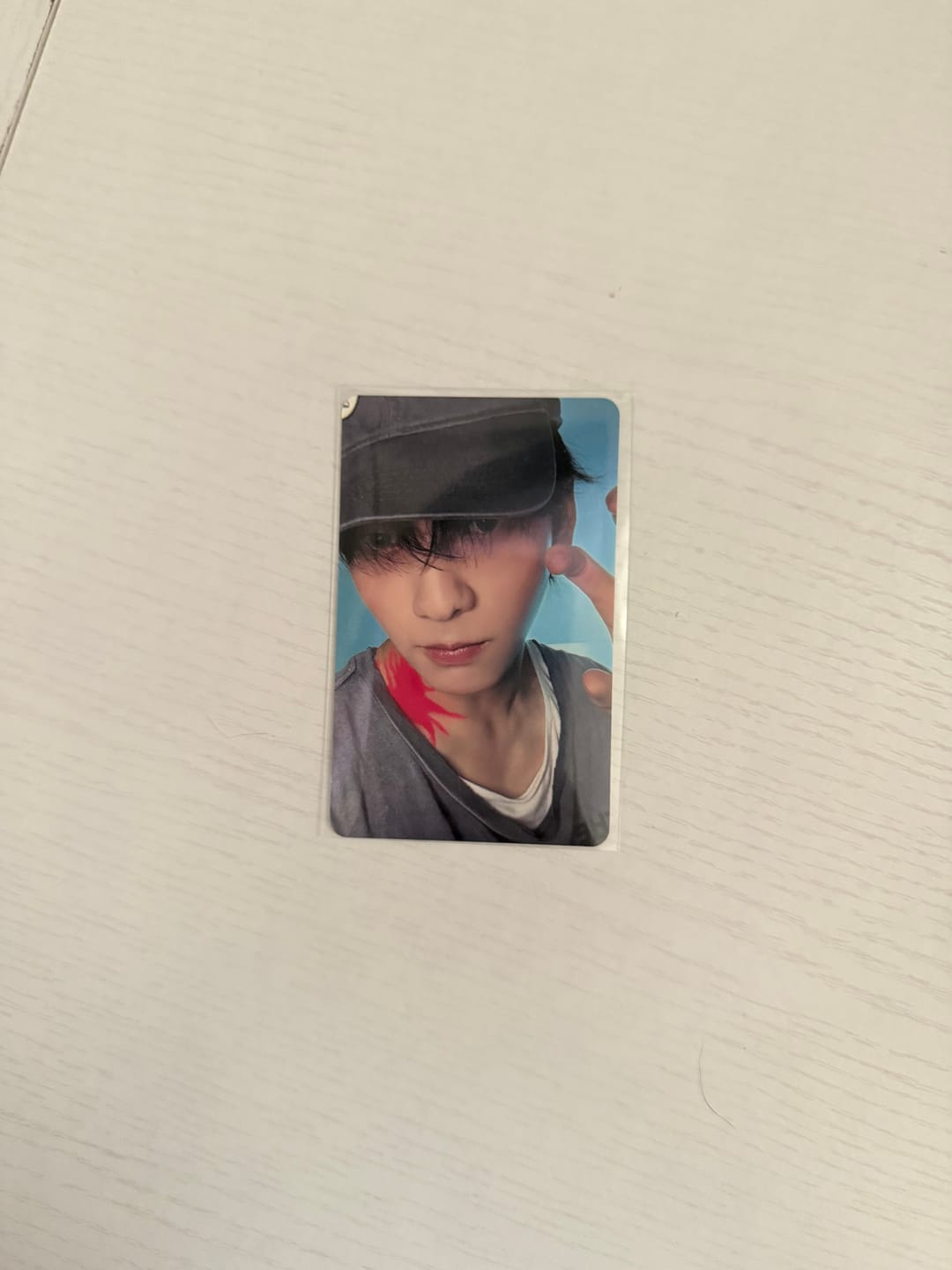 Customer photo review of PREMIUM PHOTOCARD SLEEVES - PURPLE VERSION (57x88MM)