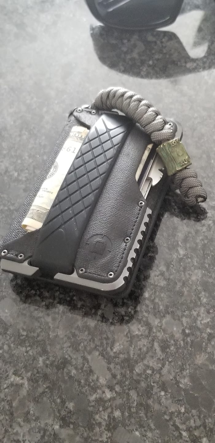 Customer photo review of DTEX 3 Pocket Bifold
