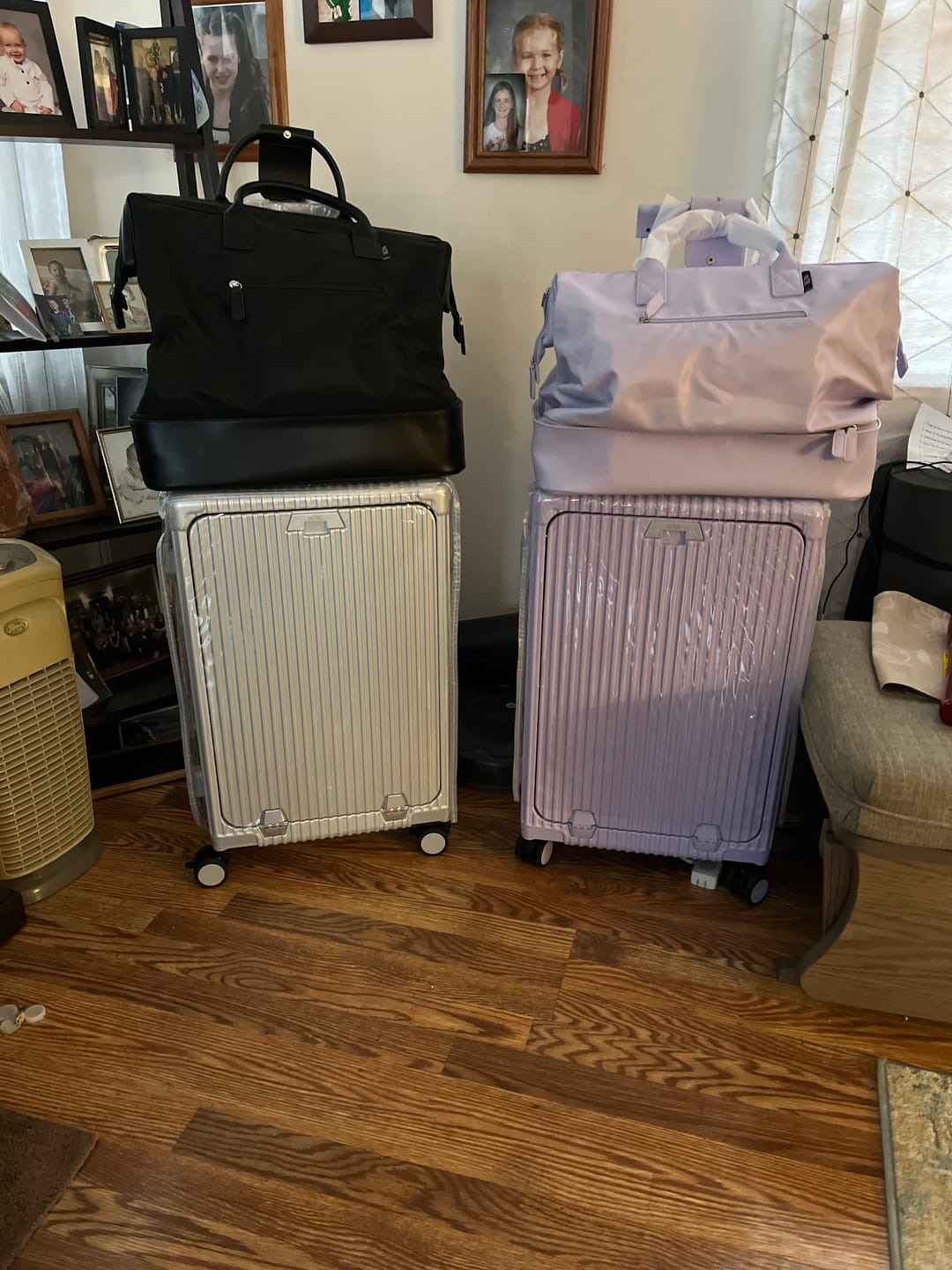 Customer photo review of Check-In Medium: All-In-One 24"