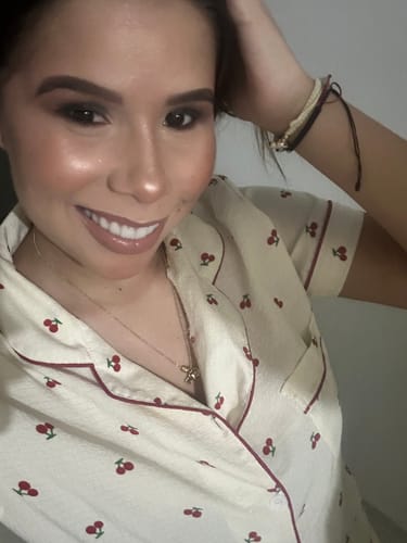 Customer photo review of GUMMY PRIMER CON 4% DE NIACINAMIDA