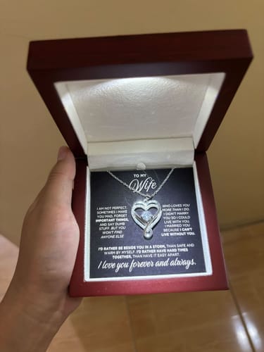 Customer photo review of "To My Wife" Forever & Always Heart Necklace USA WORKING VERSION