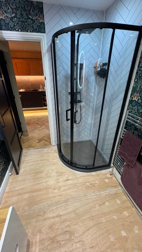 Customer photo review of ShowerWorX Atlantic Matt Black 900mm Quadrant Shower Enclosure with Slate Shower Tray