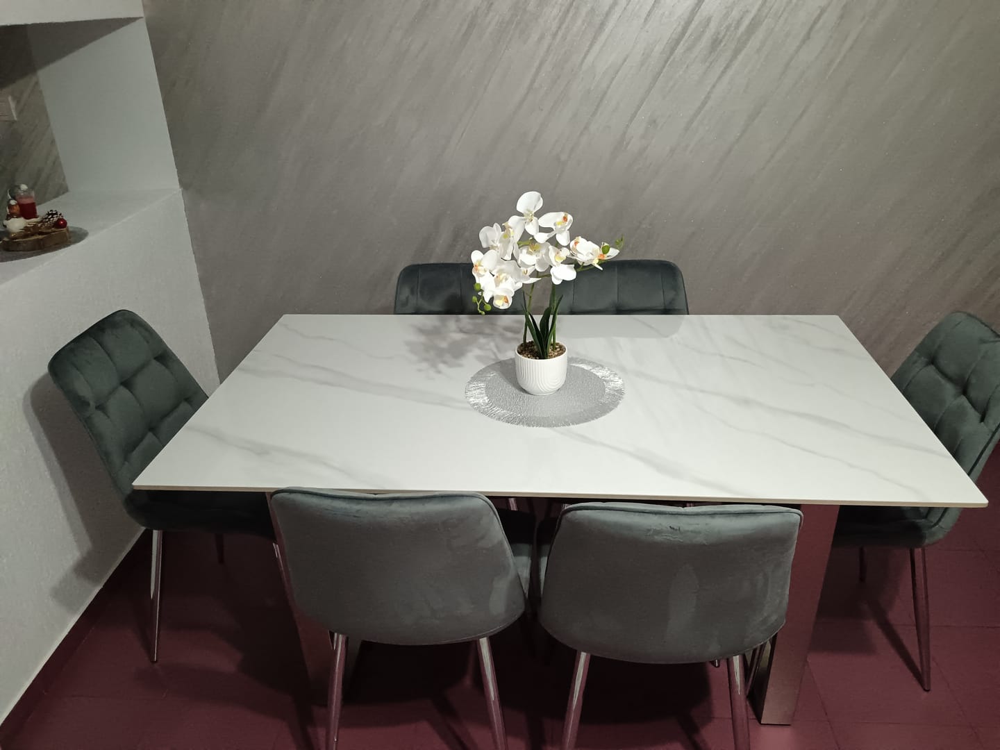 Customer photo review of Scaun CHIC, gri/crom, stofa catifelata/metal, 50x43x88 cm