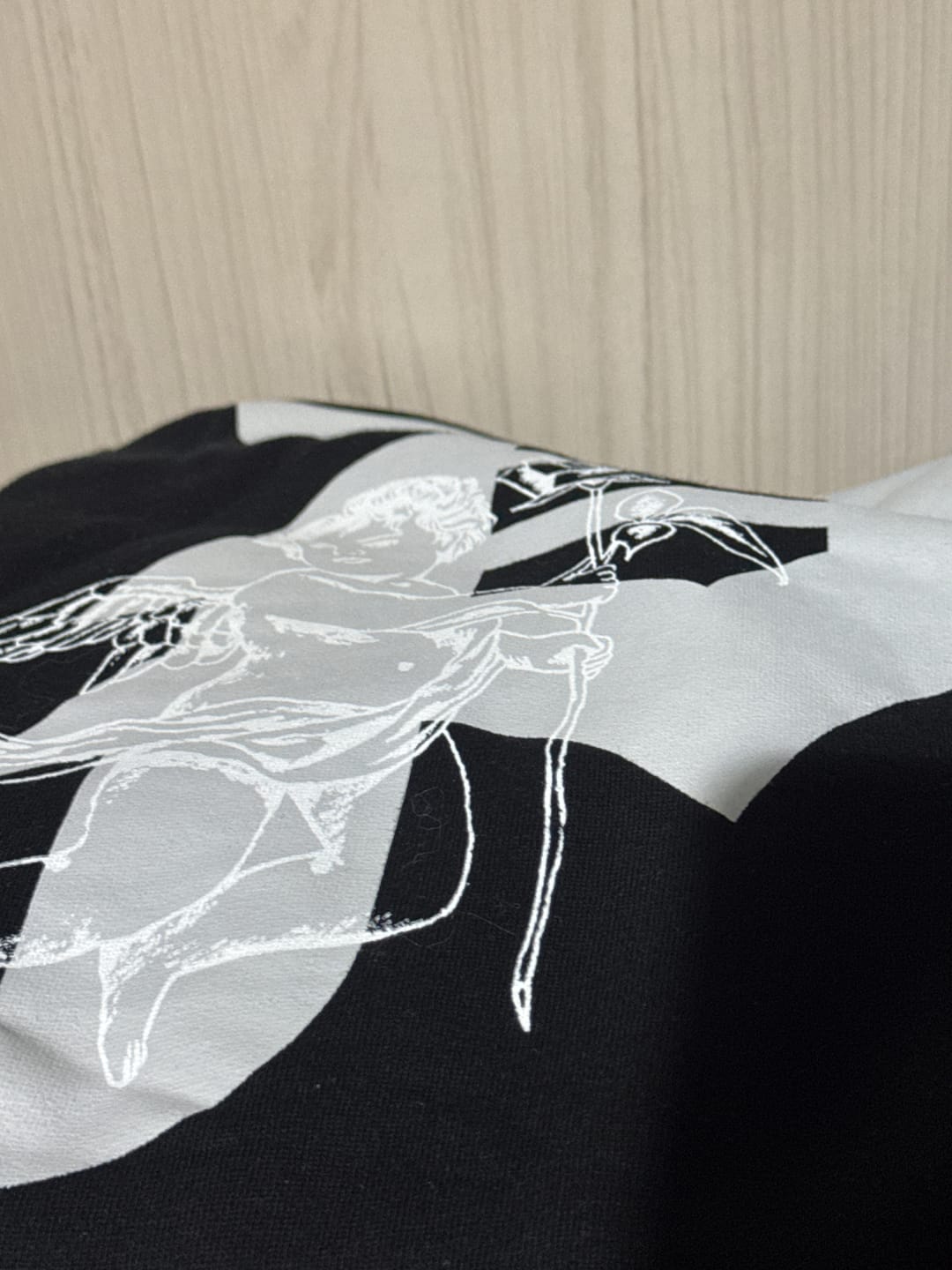 Customer photo review of Hoodie Primitive Valentino Black