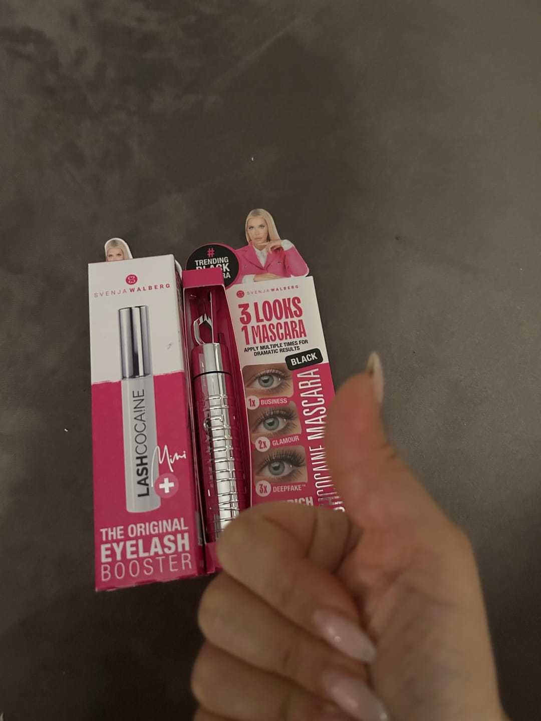 Customer photo review of LASHCOCA!NE MINI PLUS + LASHCOCA!NE MASCARA BLACK