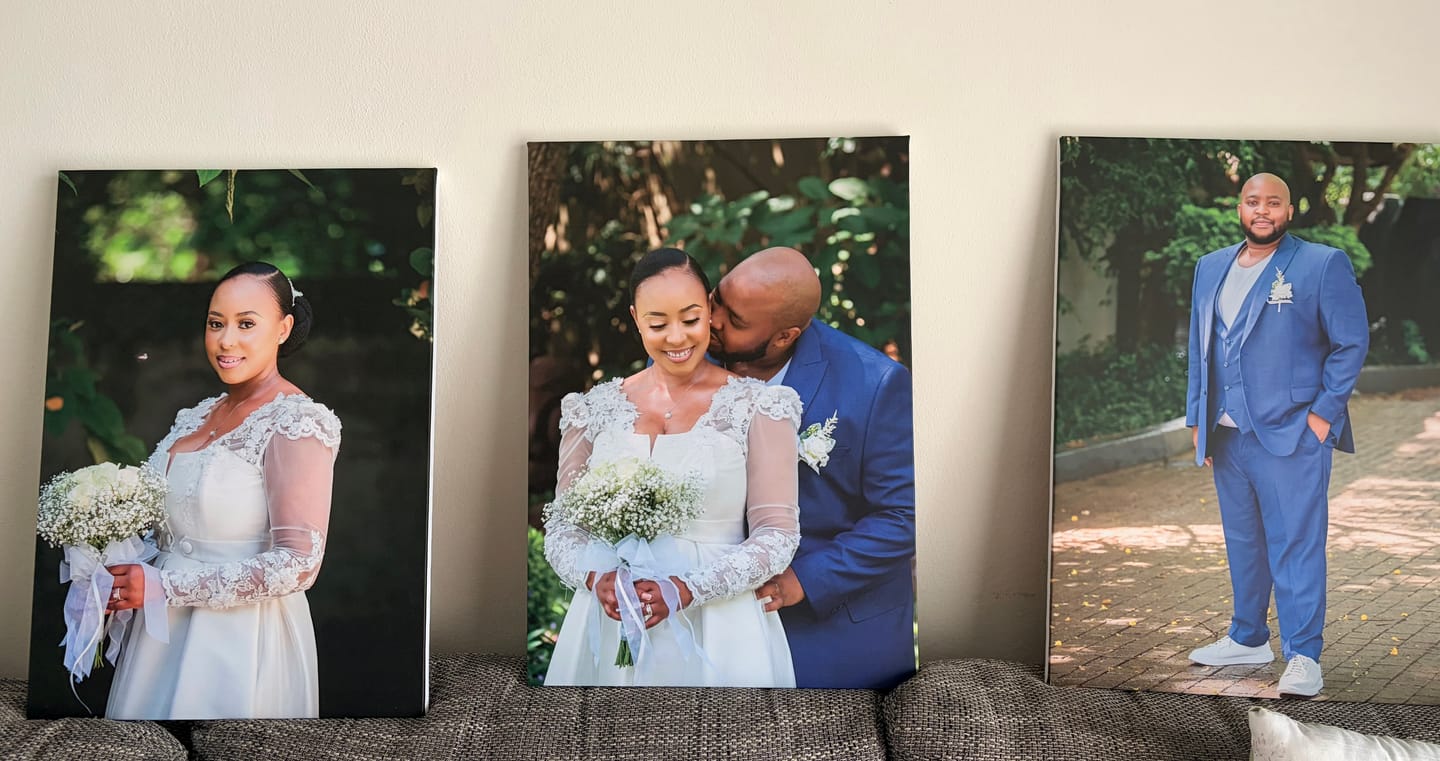 Customer photo review of 4 x A2 Canvas Combo