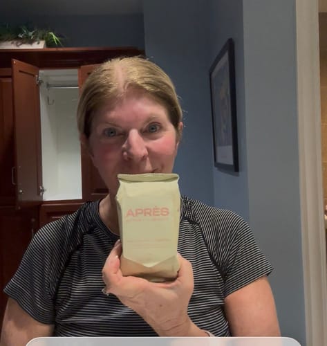 Customer photo review of 3 Free Packs of Cool + Glow Wipes