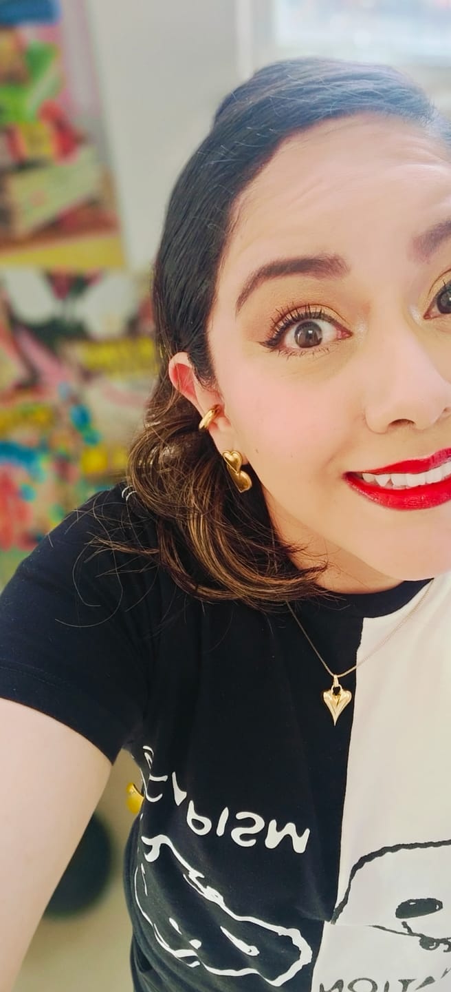 Customer photo review of Chunky Ear Cuff