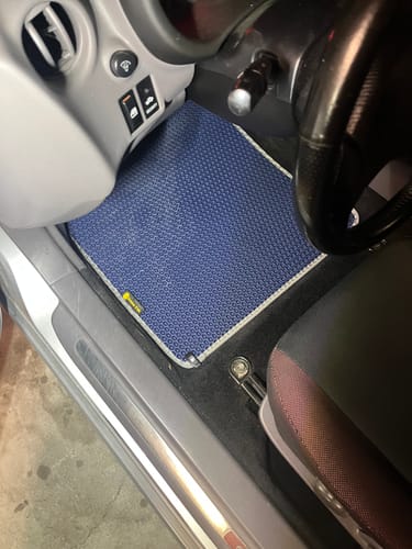 Customer photo review of Auto Fußmatten nach Maß - Vorne