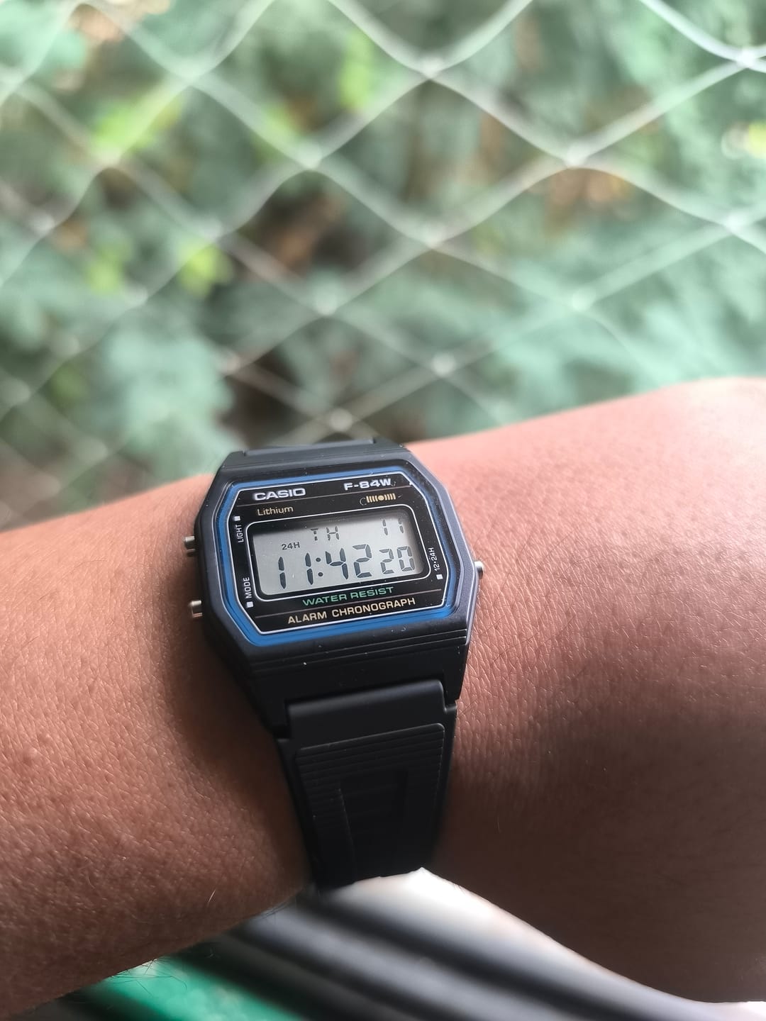 Customer photo review of Reloj Casio Vintage F-84W-1 Mercado Japonés JDM