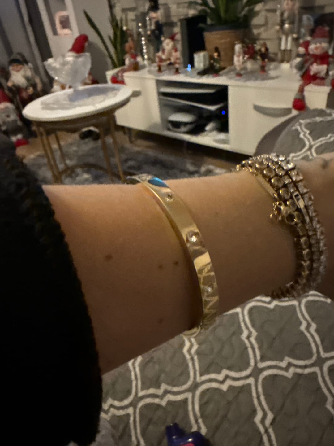 Customer photo review of Eternity Bangle Classic